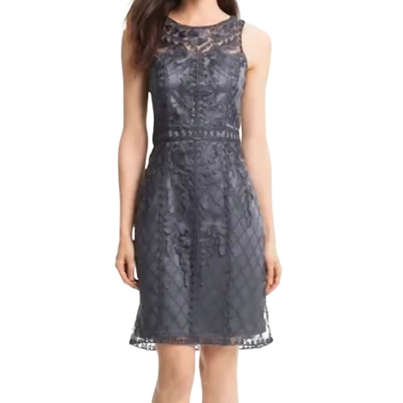 Sue Wong Dresses & Skirts - SUE WONG Sleeveless Embroidered Tulle Dress